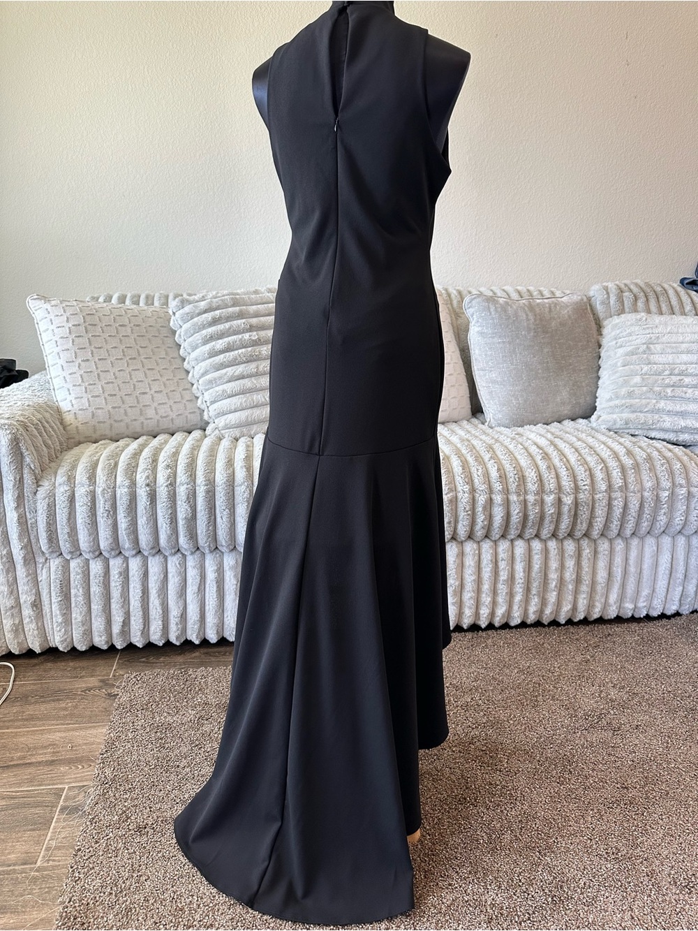 Lulu's Black Sleeveless Mermaid Maxi Dress
